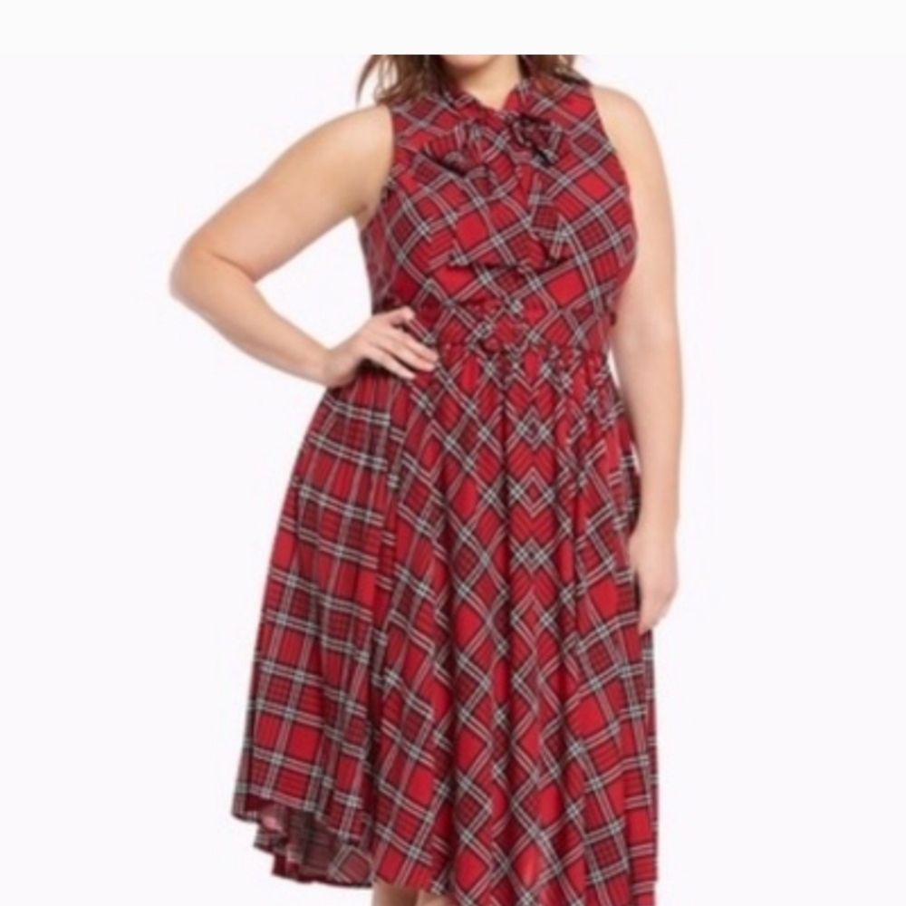 Looking for this dress in 22/24